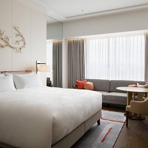 Deluxe King Guest Room